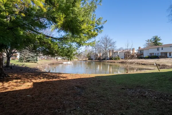 $138,900 | 903 North Linden Street, Unit 108, Normal, IL 61761