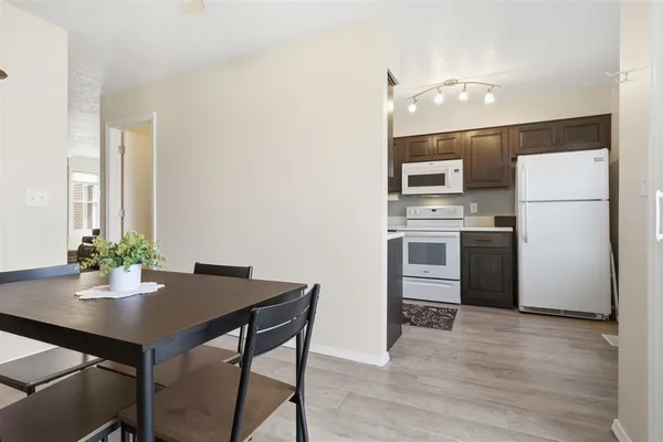 $138,900 | 903 North Linden Street, Unit 108, Normal, IL 61761