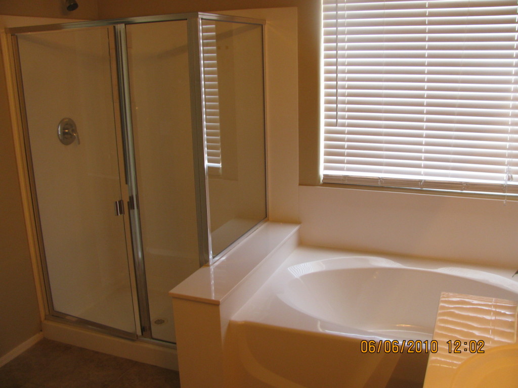 42328 West Venture Road Maricopa, AZ 85138 - Photo 5 of 9 MASTER BATHROOM