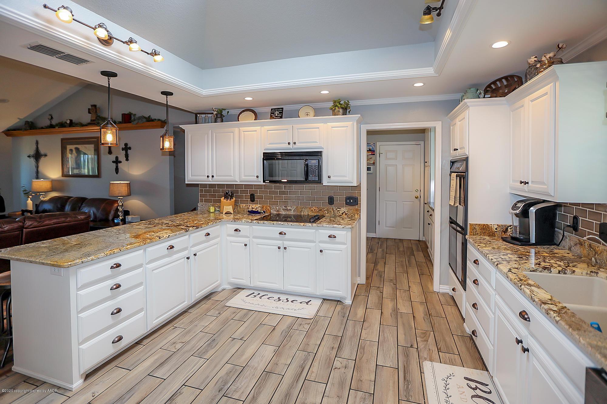 301 Ravine Trail Amarillo, TX 79108 - Photo 12 of 46 Kitchen