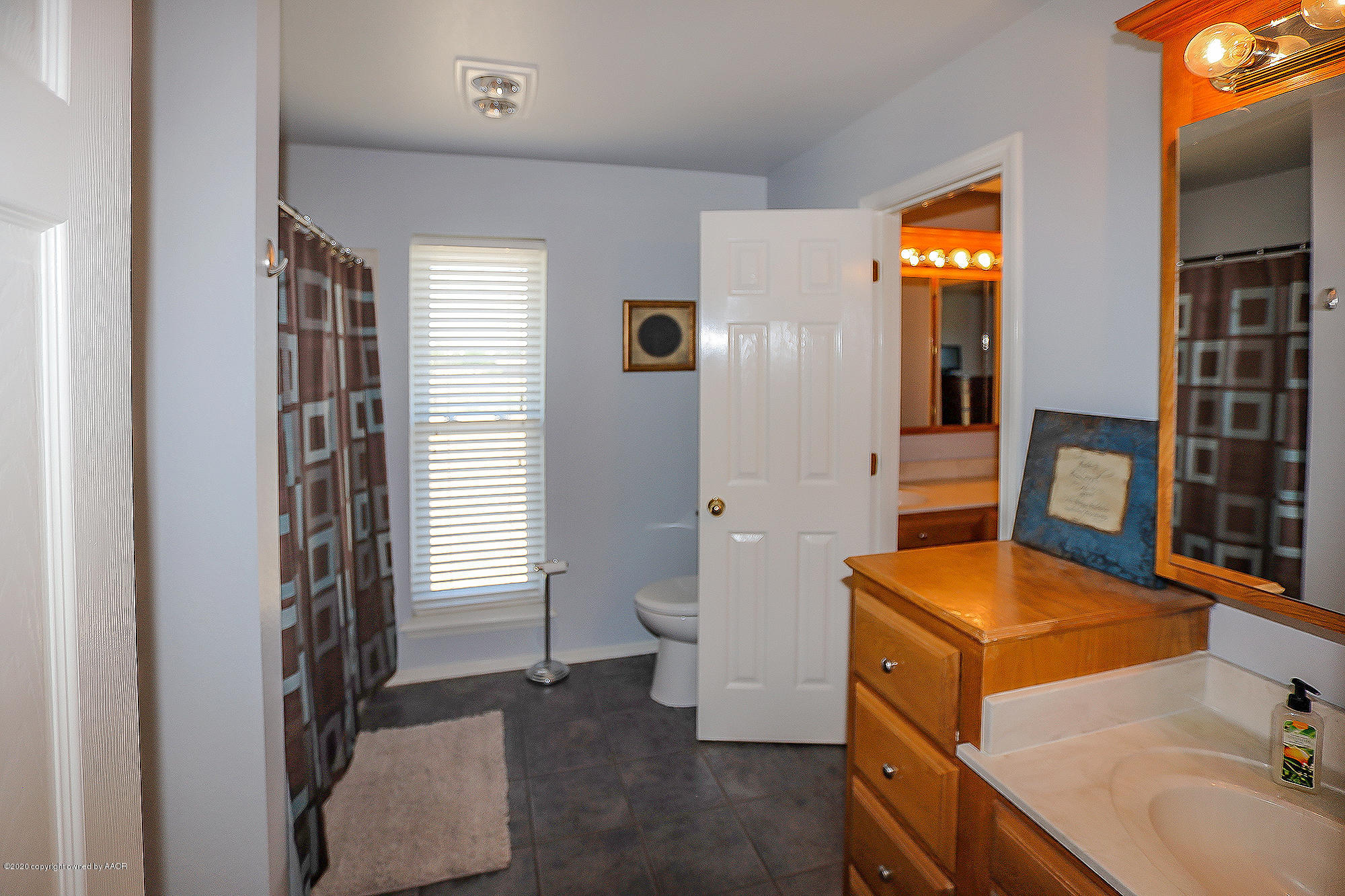 301 Ravine Trail Amarillo, TX 79108 - Photo 27 of 46 Bathroom
