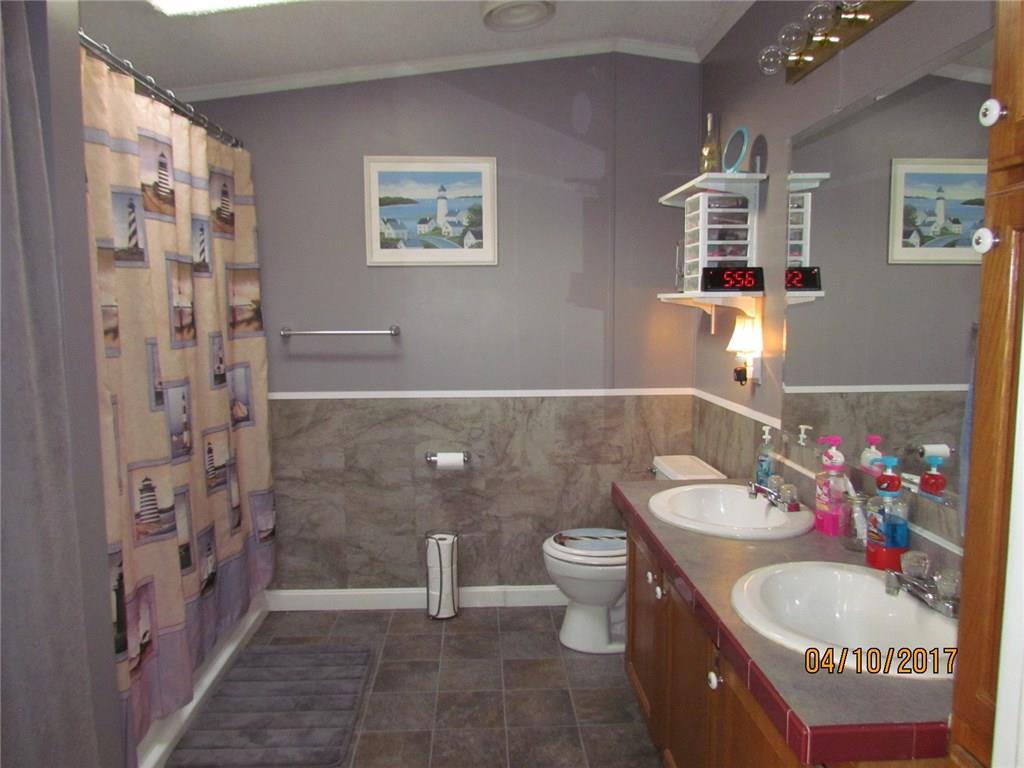 29 Deer Run Ridge Sidney, ME 04330 - Photo 18 of 31 BATH
