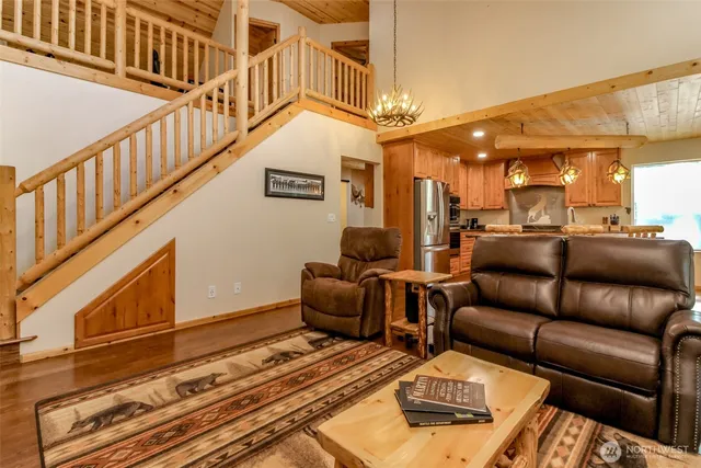 a view of entryway with a couch