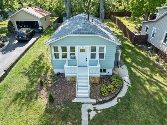 $205,000 | 26177 West Lakeview Avenue, Ingleside, IL 60041