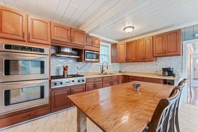 $205,000 | 26177 West Lakeview Avenue, Ingleside, IL 60041