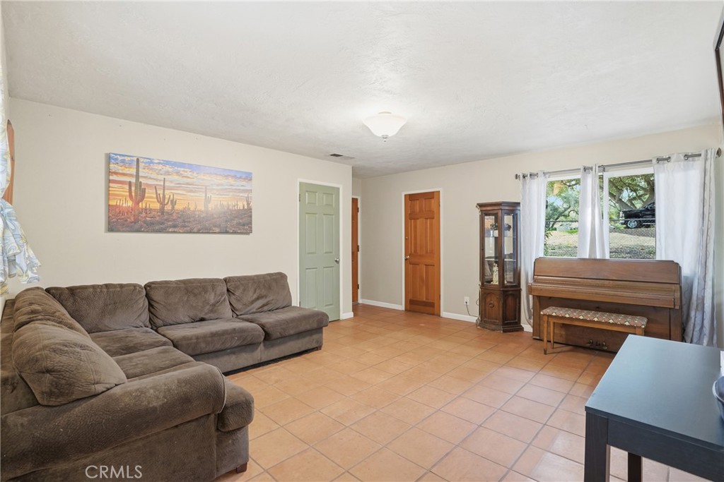 448 Pomeroy Road Nipomo, CA 93444 - Photo 9 of 53 Gallery Image 9
