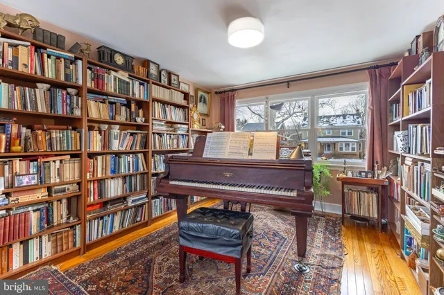 $925,000 | 733 West Foster Avenue, State College, PA 16801