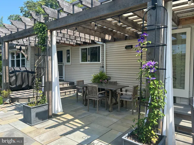 $925,000 | 733 West Foster Avenue, State College, PA 16801