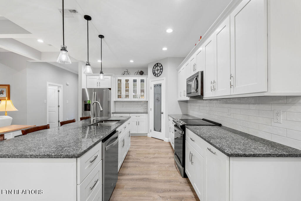 425 Cheeyo Place Loudon, TN 37774 - Photo 17 of 41 DSC06584-HDR