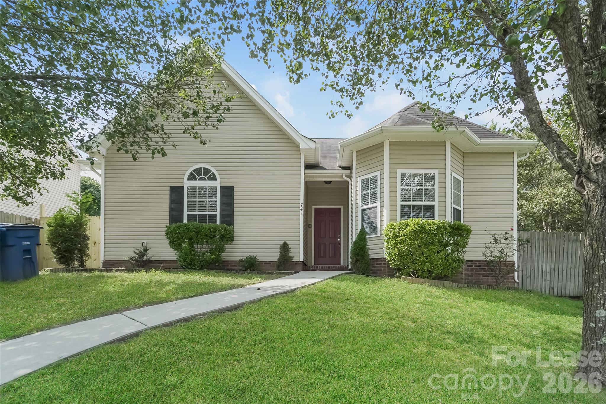 741 Sir Raleigh Drive Concord, NC 28025 - Photo 2 of 14