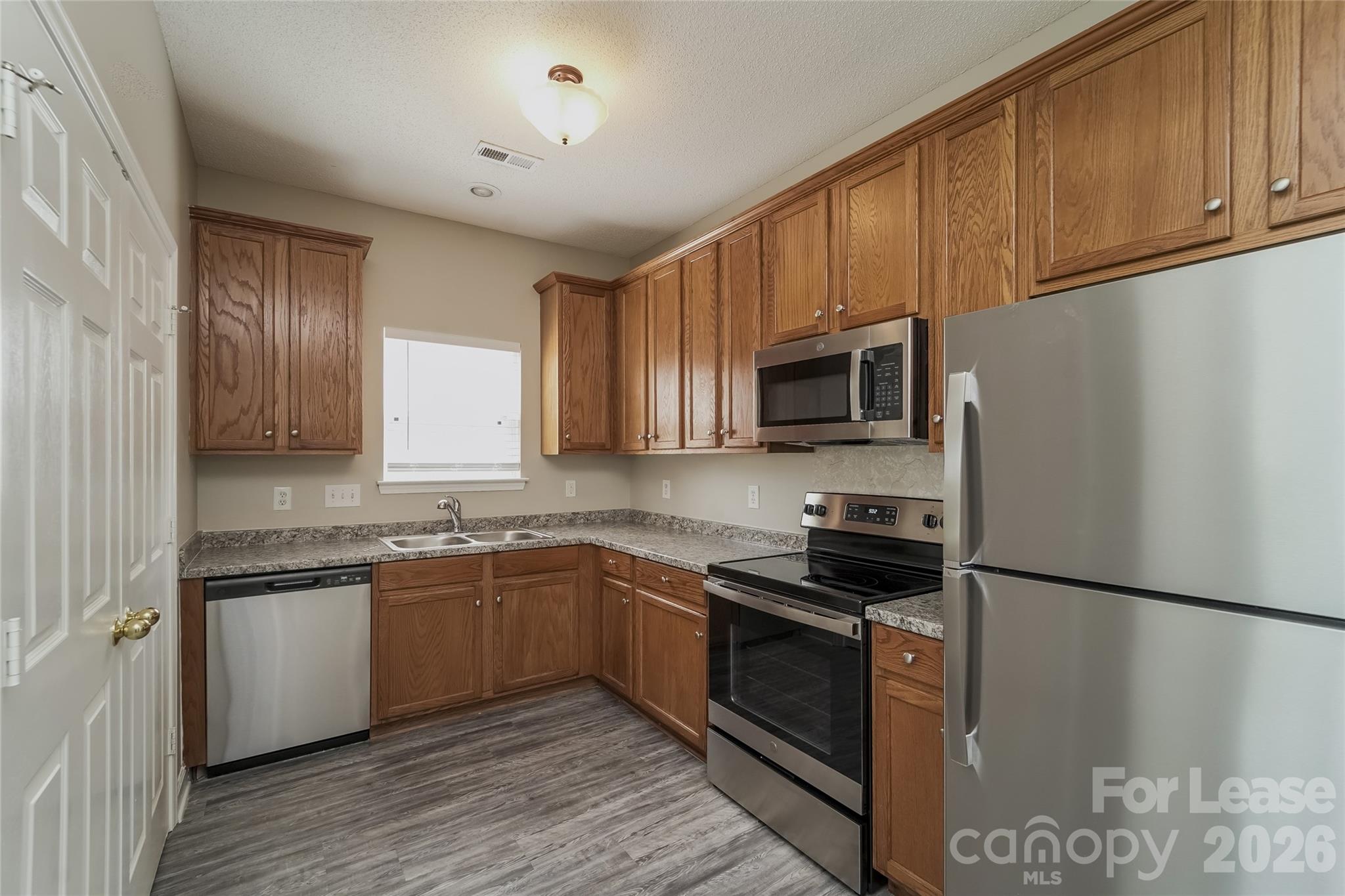 741 Sir Raleigh Drive Concord, NC 28025 - Photo 3 of 14