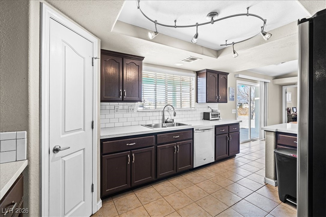 1720 South Blagg Road Pahrump, NV 89048 - Photo 6 of 25
