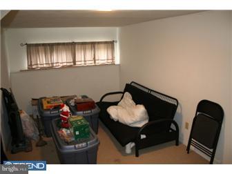 24 Beaumont Road Hamilton, NJ 08620 - Photo 8 of 9 Bedroom