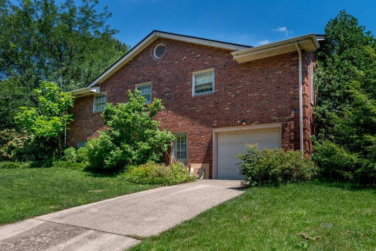 801 Cahaba Road Lexington, KY 40502 - Photo 16 of 20 Photo 16
