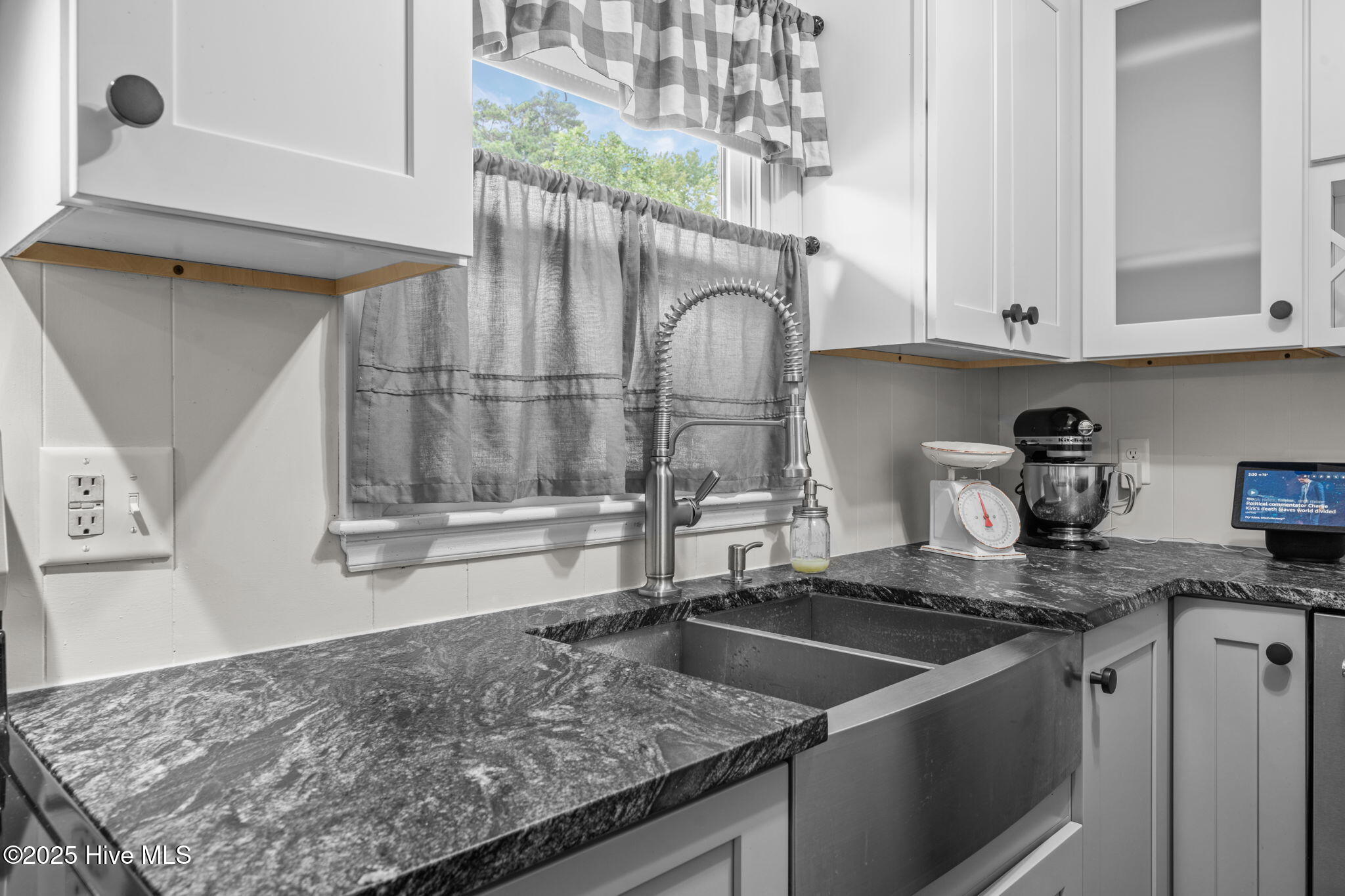 231 Church Road Havelock, NC 28532 - Photo 13 of 35 kitchen