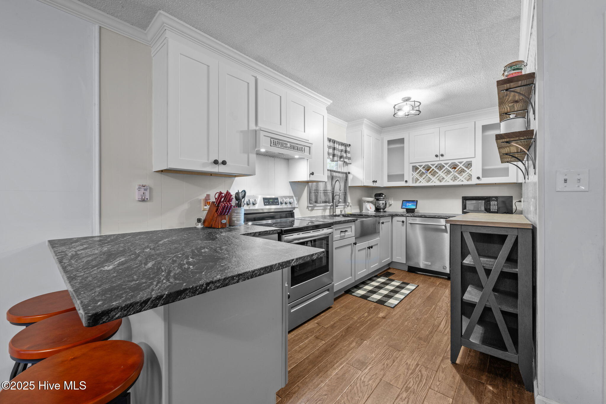 231 Church Road Havelock, NC 28532 - Photo 15 of 35 kitchen