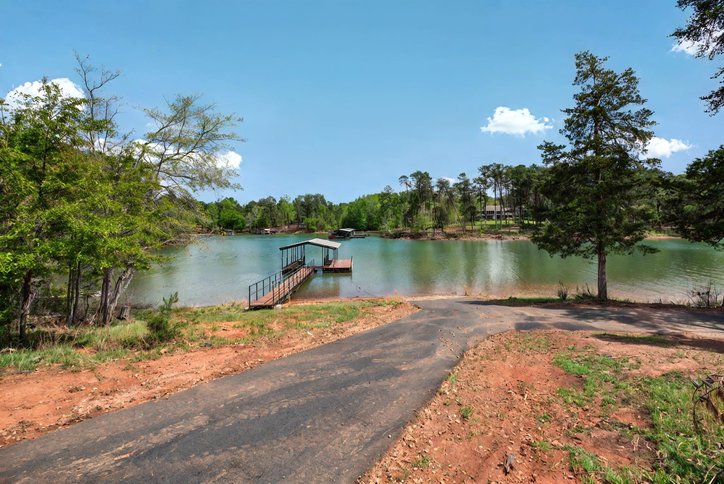 1501 Providence Church Road Anderson, SC 29626 - Photo 39 of 49 Covered Slip Dock