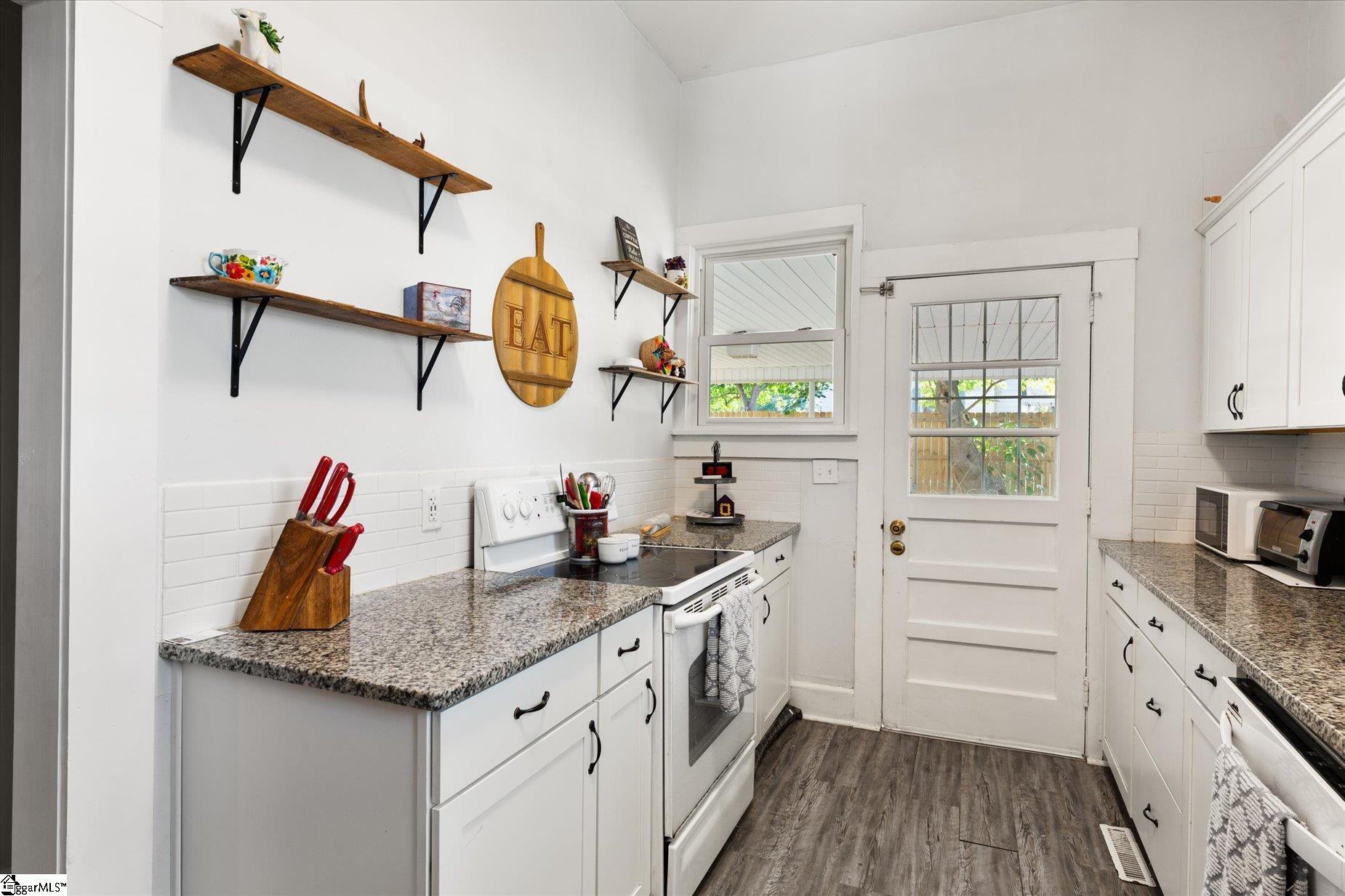308 McAlister Road Easley, SC 29642 - Photo 13 of 36 Gallery Image 13