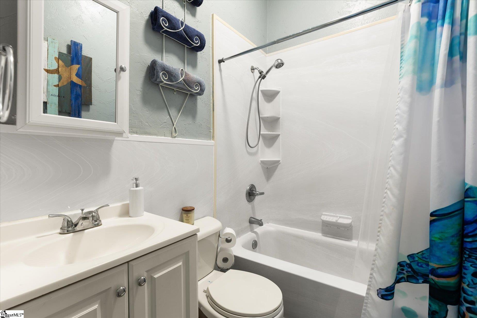 308 McAlister Road Easley, SC 29642 - Photo 29 of 36 Gallery Image 29