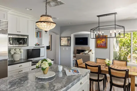 $2,695,000 | 5008 Walmar Avenue, La Canada Flintridge, CA 91011