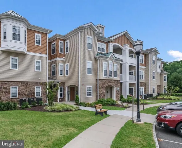 $305,000 | 4000 Village Way, Unit 202, Boothwyn, PA 19061