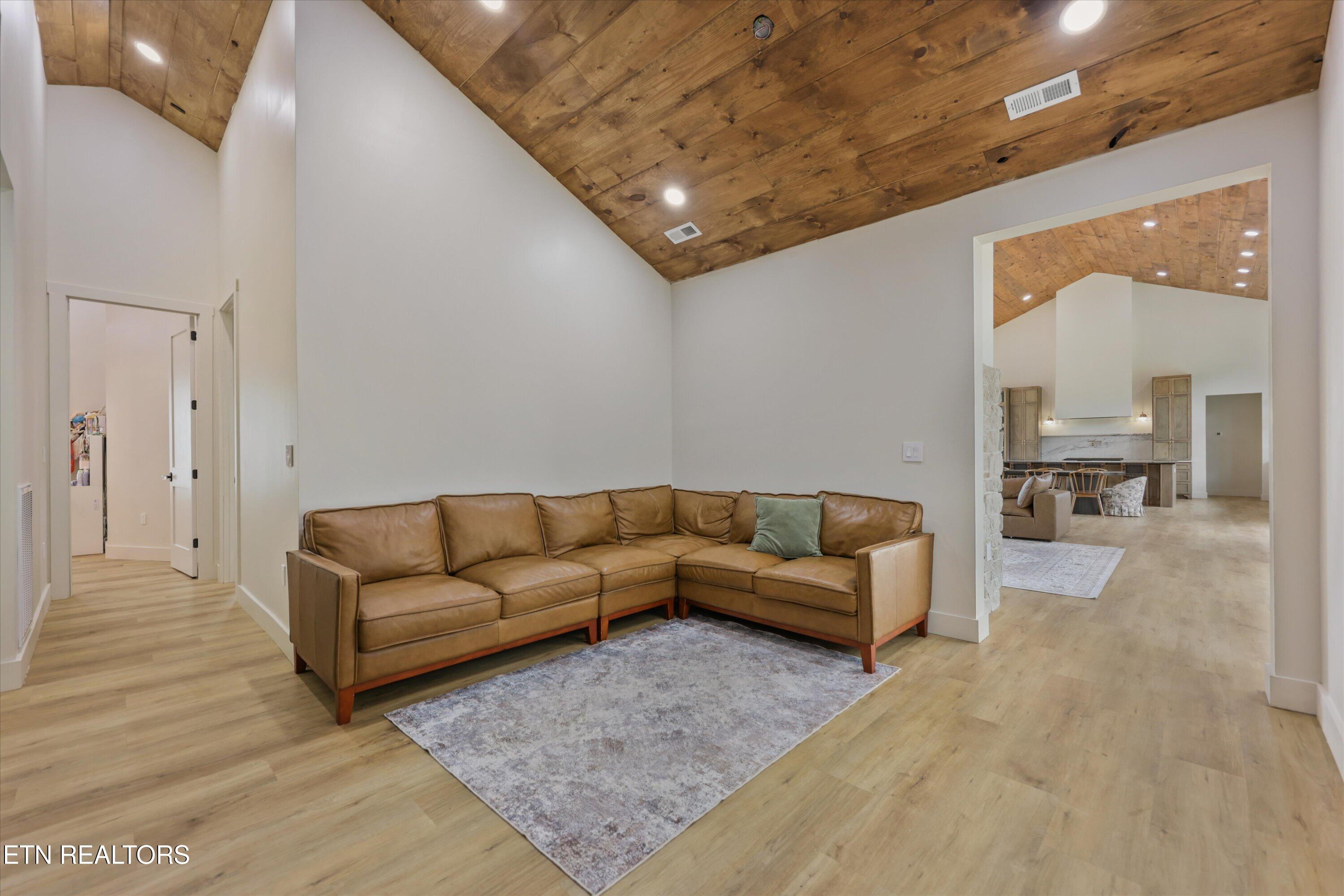 11922 Watkins Road East Loudon, TN 37774 - Photo 33 of 59 Flex Space
