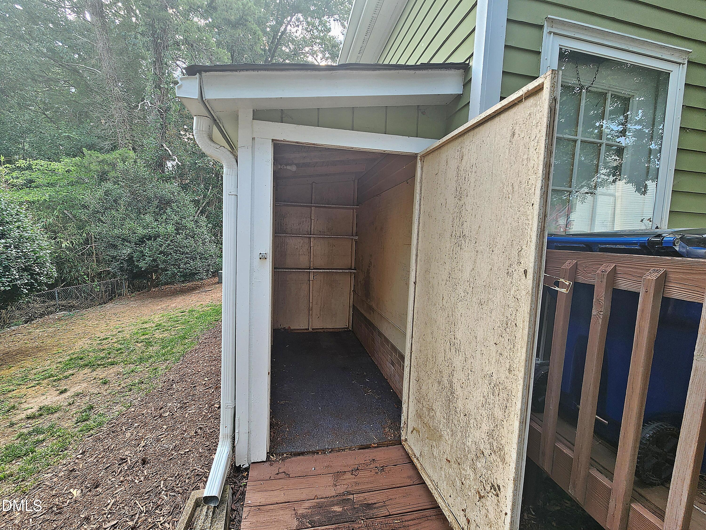 1615 Dunraven Drive Raleigh, NC 27612 - Photo 35 of 36 storage closet ext