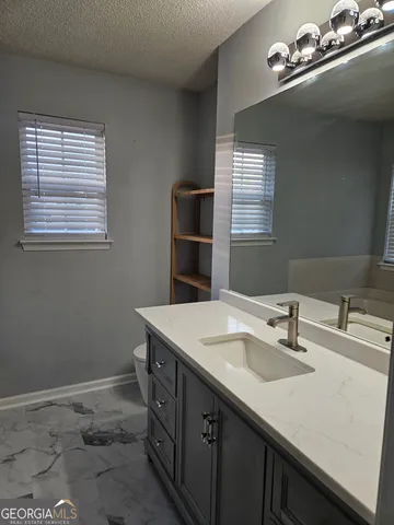 $289,000 | 2021 Registry Drive, Hampton, GA 30228