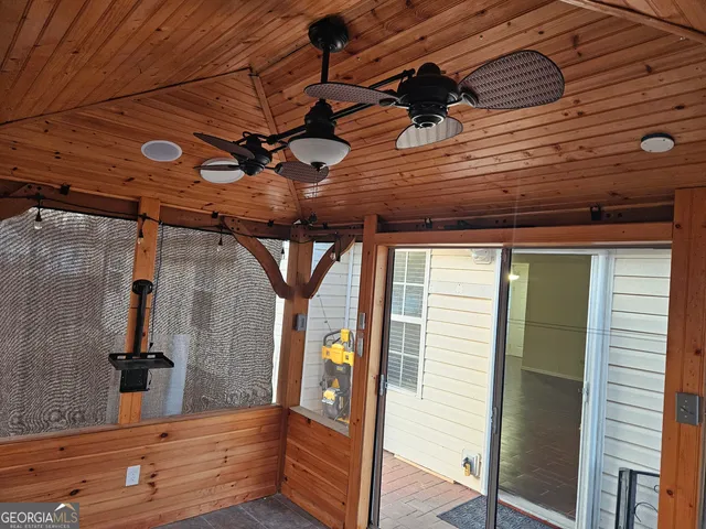 $289,000 | 2021 Registry Drive, Hampton, GA 30228