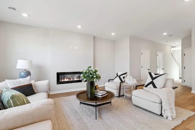 $457,705 | 6090 157th Street North, Hugo, MN 55038