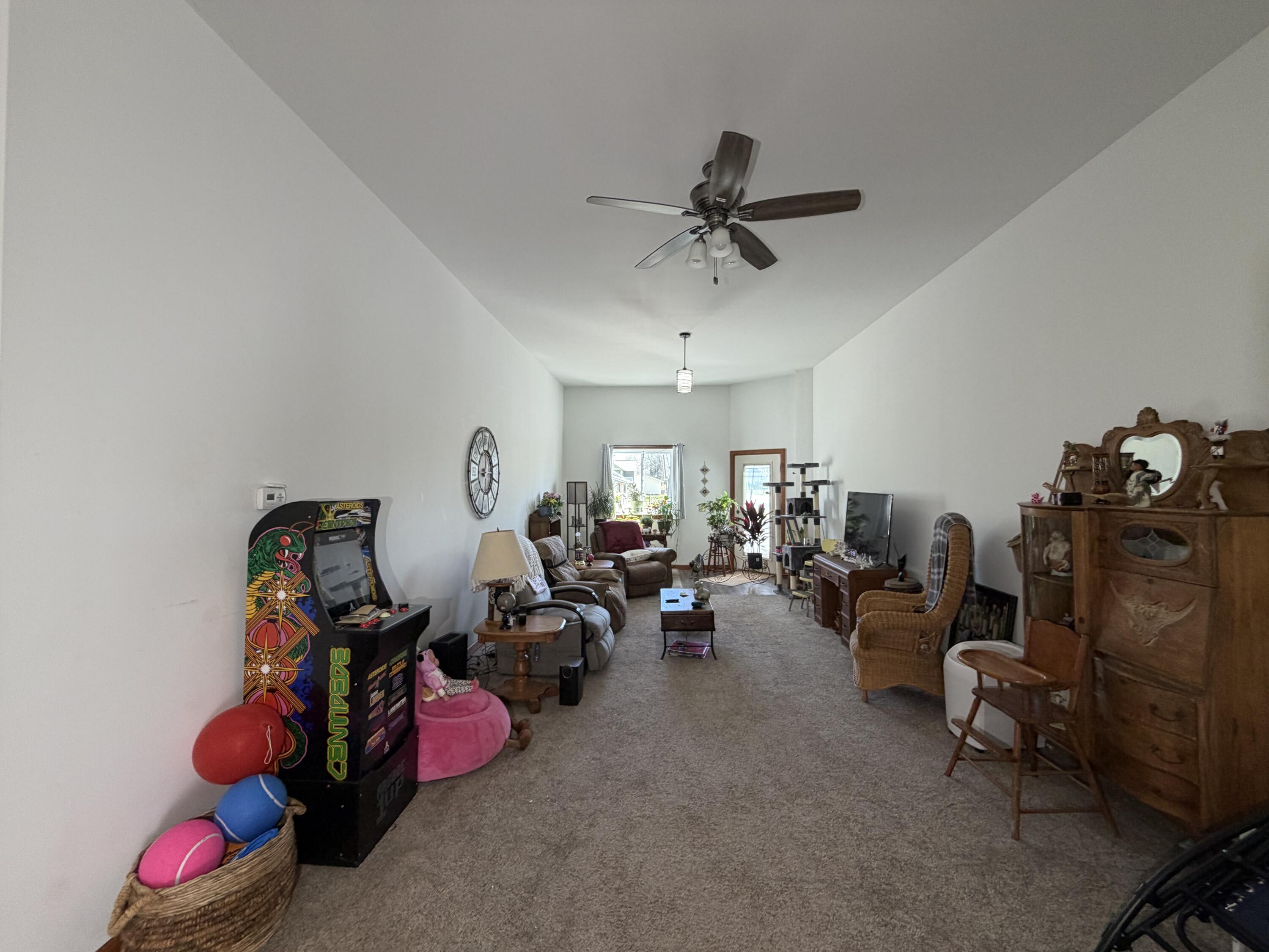 2916 72nd Avenue Springfield, WI 54027 - Photo 35 of 119 IMG_2852