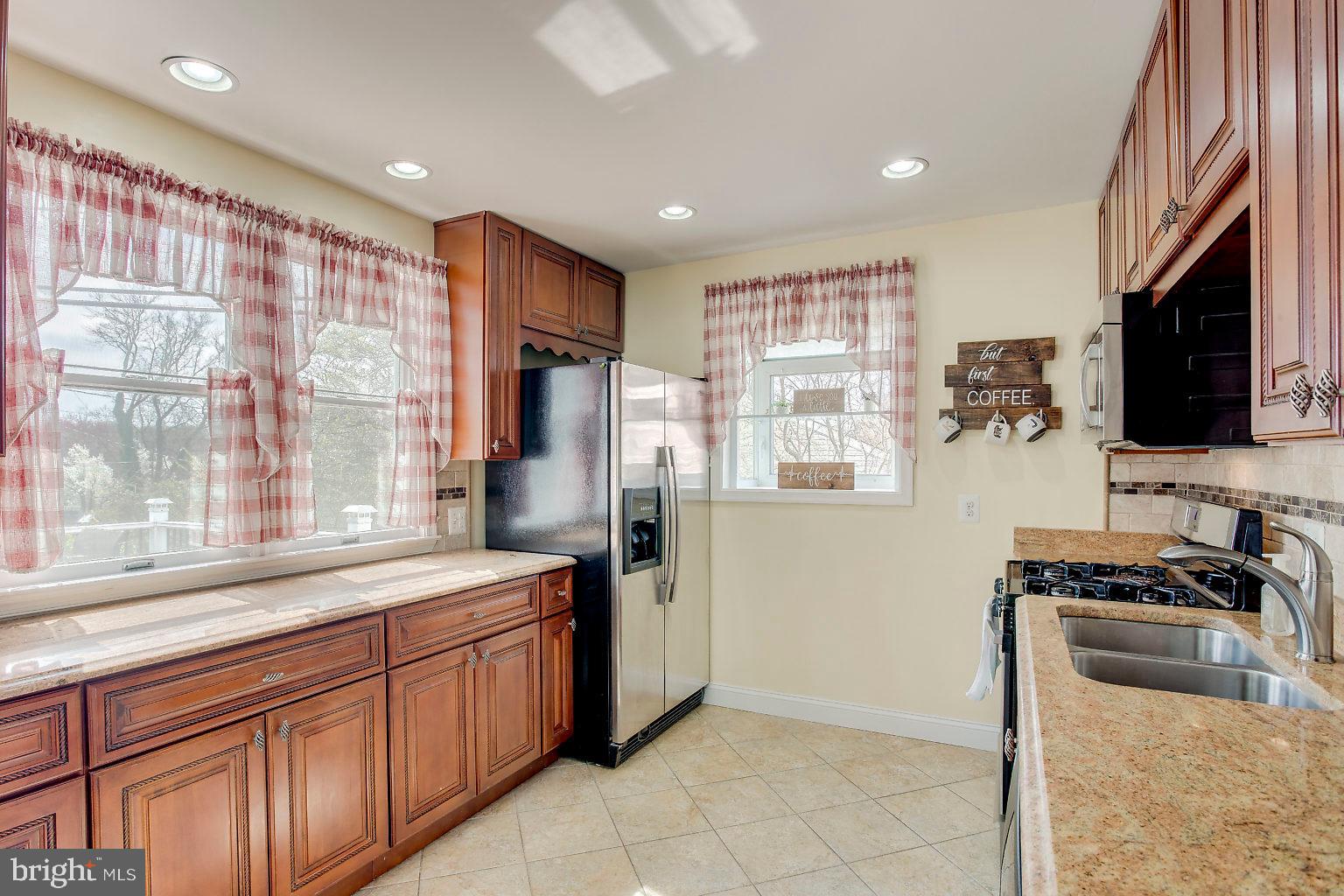 9135 Orbitan Road Baltimore, MD 21234 - Photo 13 of 43 Gallery Image 13