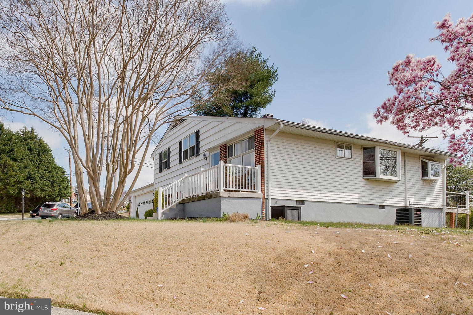 9135 Orbitan Road Baltimore, MD 21234 - Photo 3 of 43 Gallery Image 3