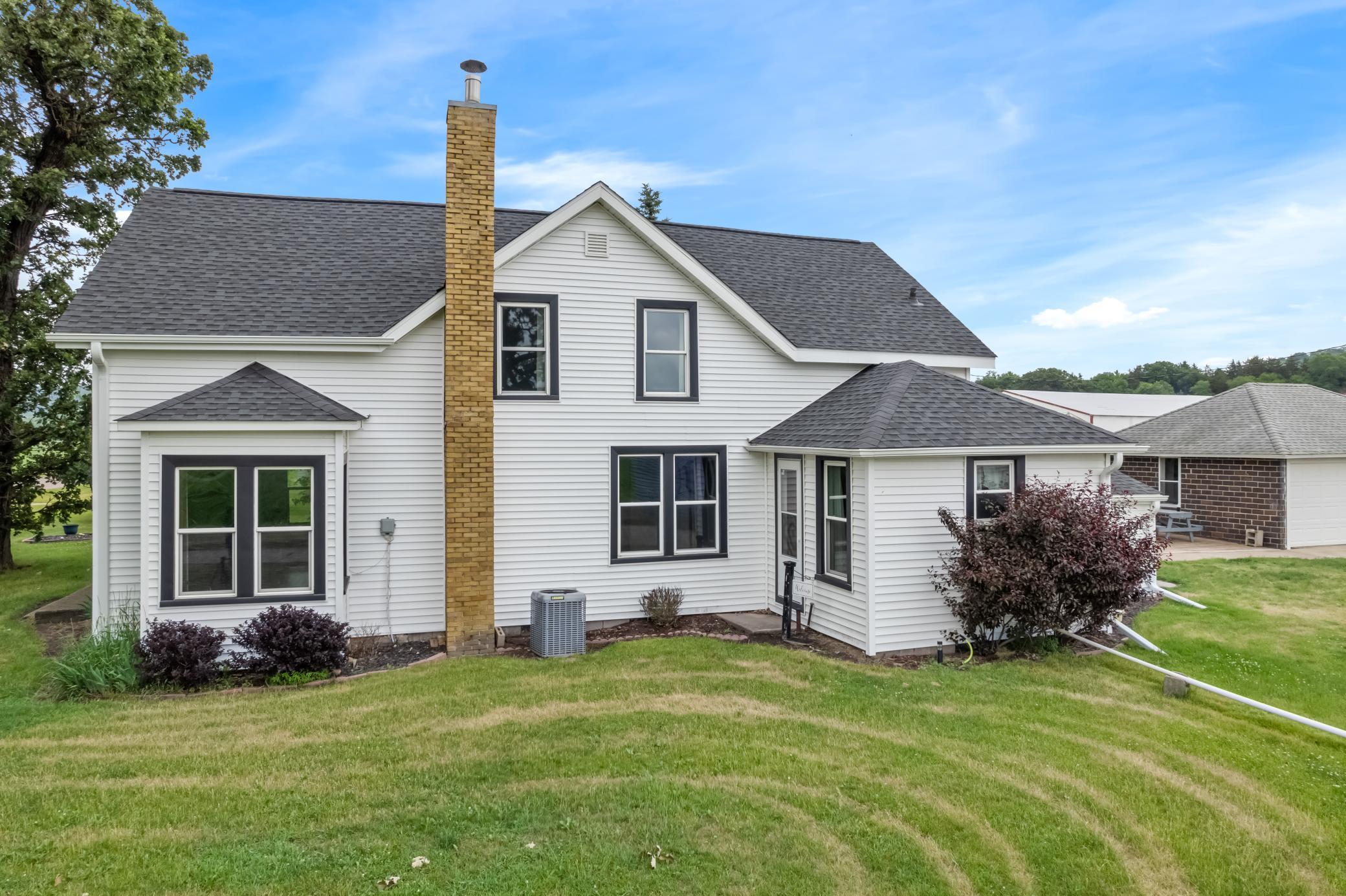 W22882 Little Tamarack Road Galesville, WI 54630 - Photo 3 of 34