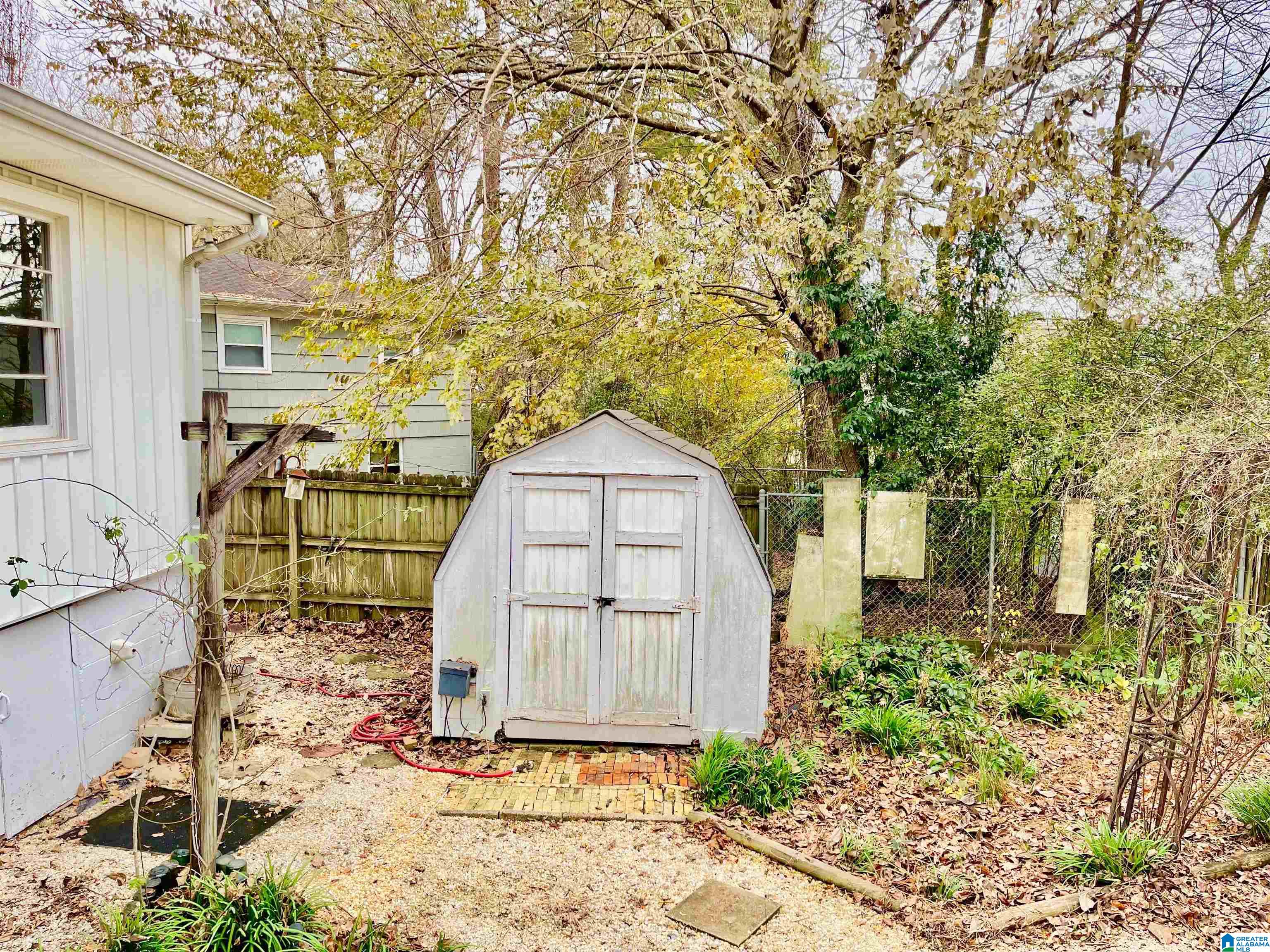 514 Columbiana Road Birmingham, AL 35209 - Photo 22 of 25