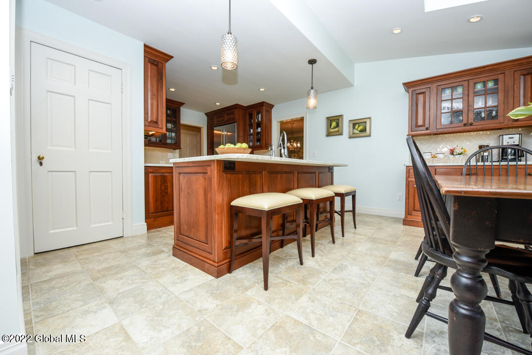 7 Colonial Green Road Colonie, NY 12211 - Photo 17 of 53 _REN5251