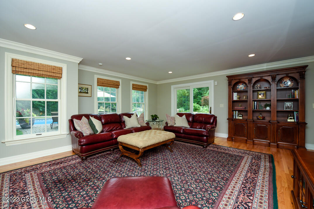 7 Colonial Green Road Colonie, NY 12211 - Photo 31 of 53 _REN5445