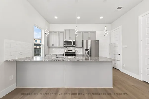 $2,490 | 10719 Mason Road, Unit 24, Richmond, TX 77406