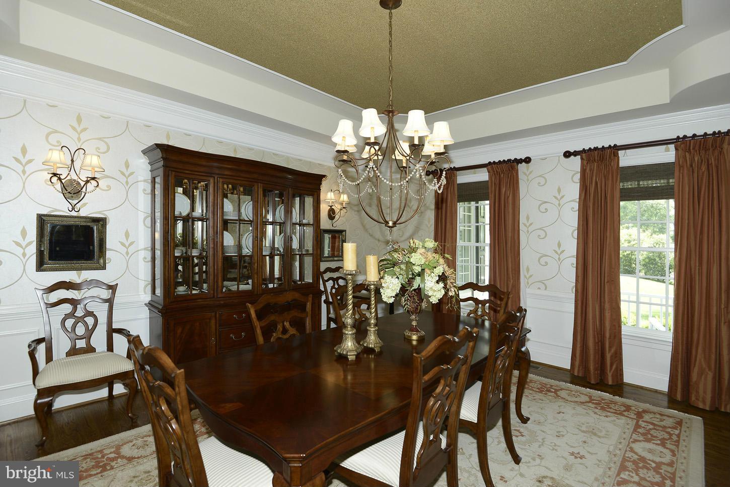 6235 Park Road McLean, VA 22101 - Photo 5 of 29 Dining Room