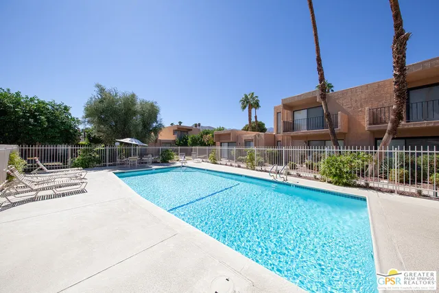 $420,000 | 2302 Los Patos Drive, Palm Springs, CA 92264