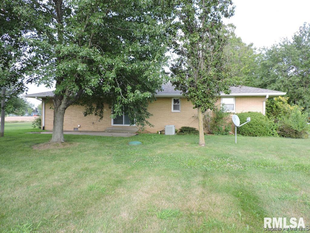 6365 Pams Court Springfield, IL 62707 - Photo 3 of 20 Gallery Image 3