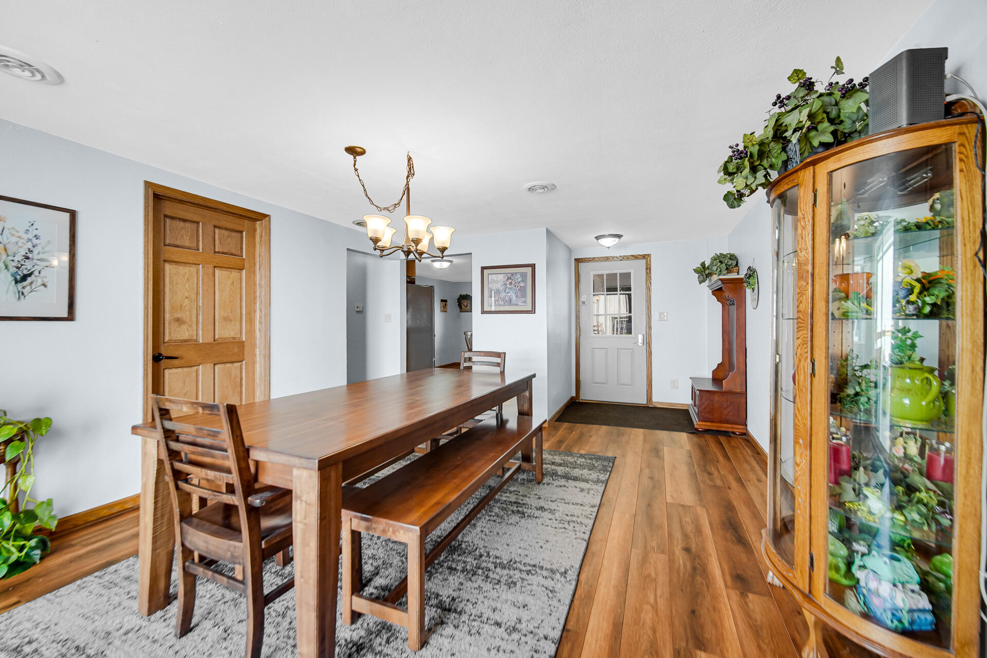 412 West Vine Street Rensselaer, IN 47978 - Photo 4 of 30 1920x1280