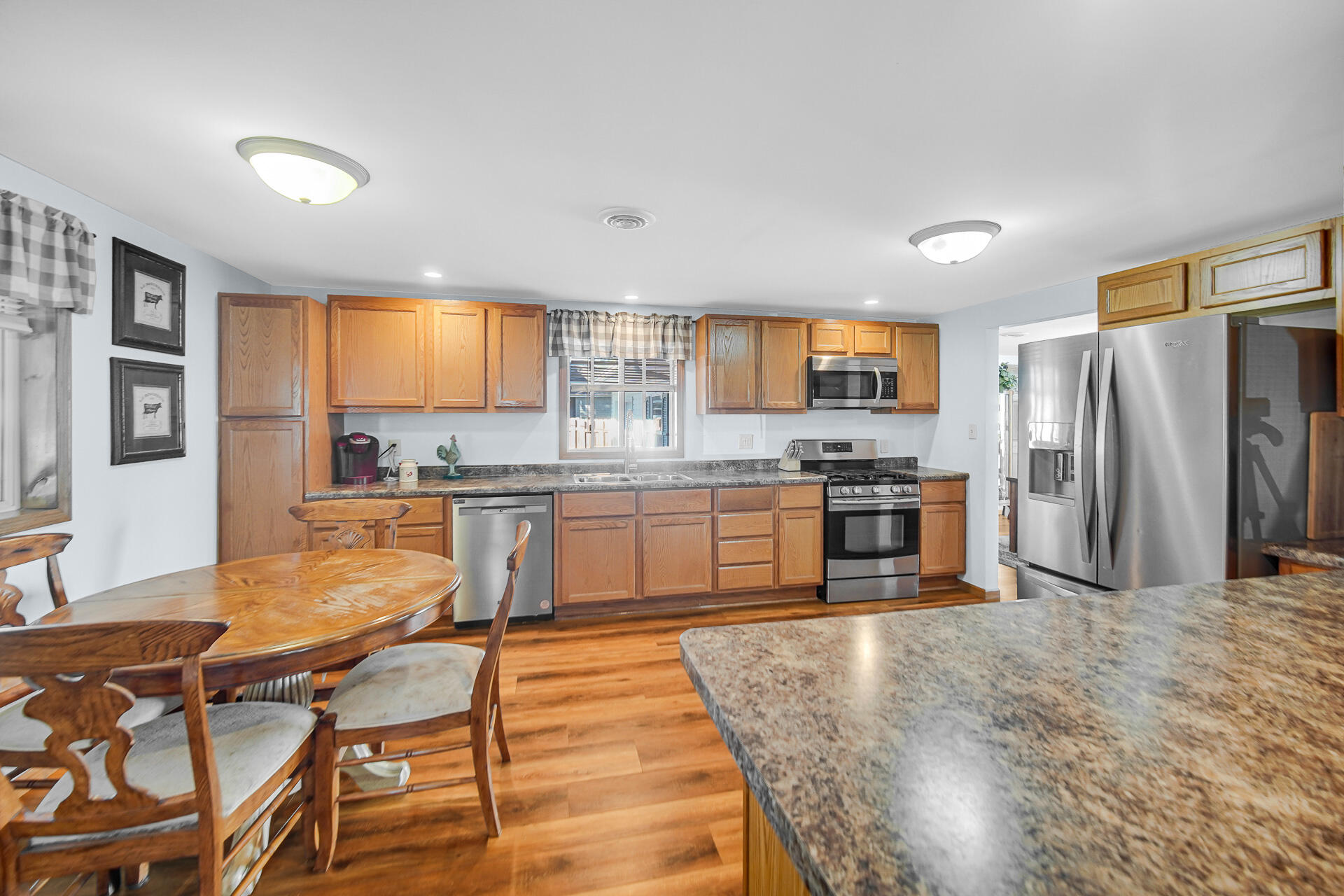 412 West Vine Street Rensselaer, IN 47978 - Photo 10 of 30 1920x1280