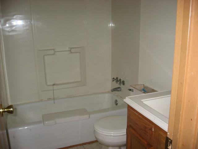 386 Barnett Road Columbus, OH 43213 - Photo 8 of 13 Gallery Image 8