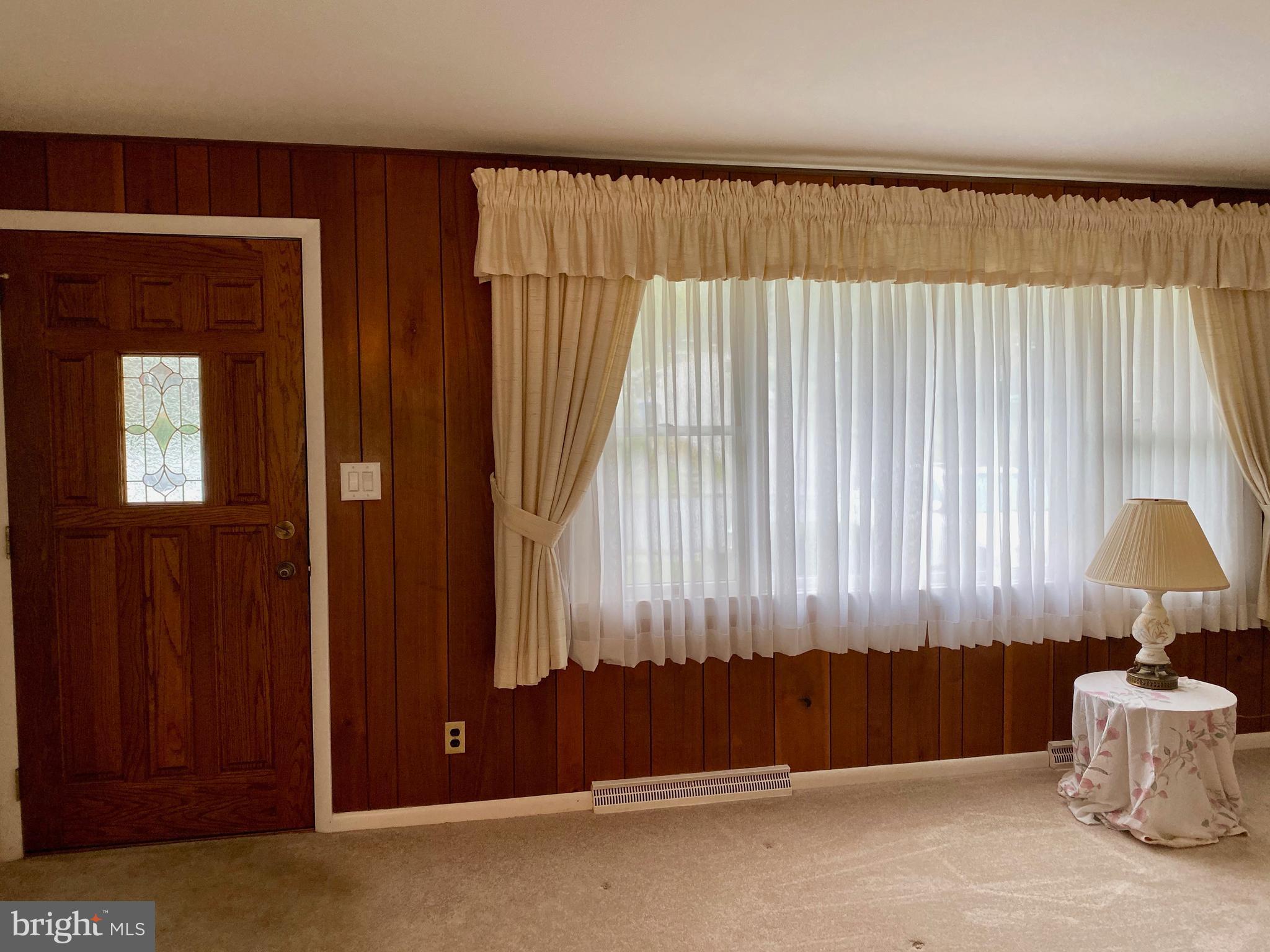 2525 Raleigh Drive York, PA 17402 - Photo 8 of 38 Gallery Image 8