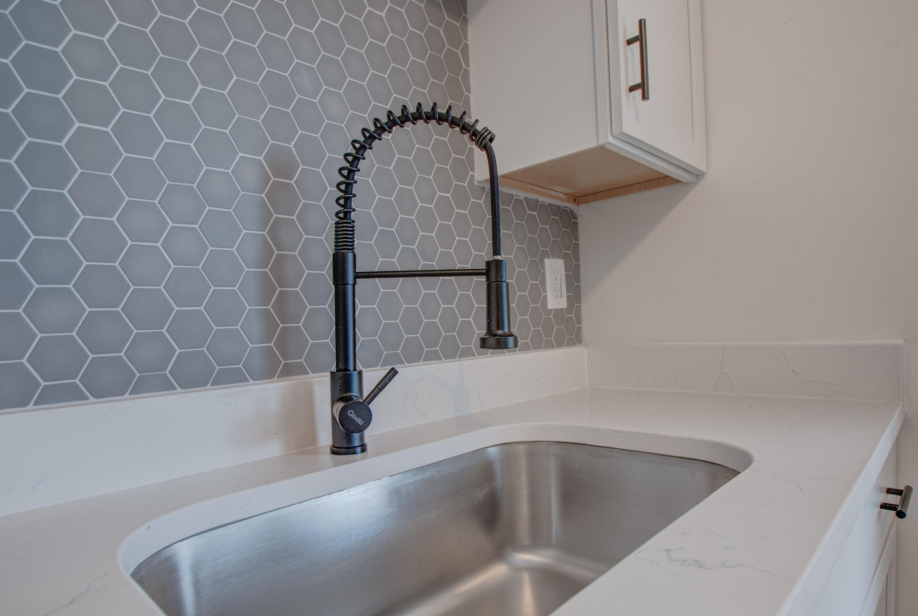 613 Tennessee Street Gary, IN 46402 - Photo 13 of 39 a close view of sink
