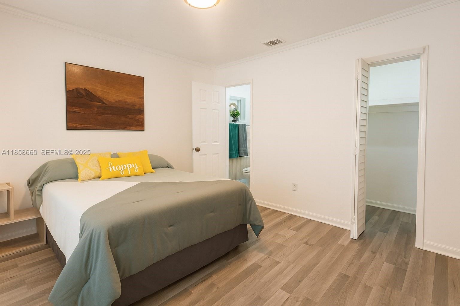 535 Northeast 158th Street Miami, FL 33162 - Photo 6 of 10