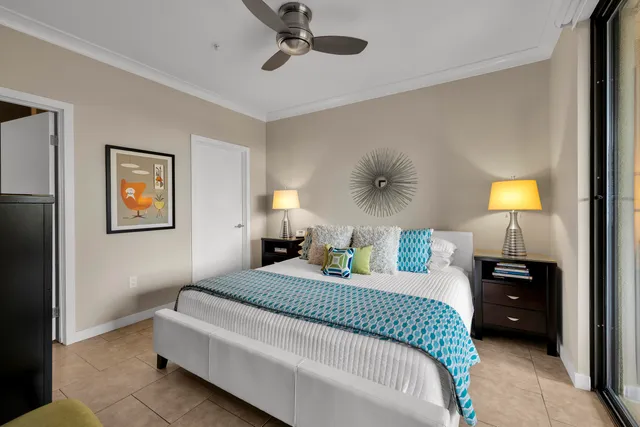 $529,000 | 1028 East Palm Canyon Drive, Unit 207, Palm Springs, CA 92264