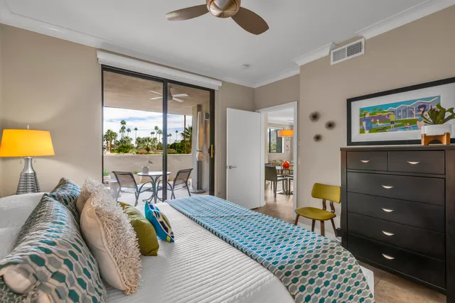 $529,000 | 1028 East Palm Canyon Drive, Unit 207, Palm Springs, CA 92264