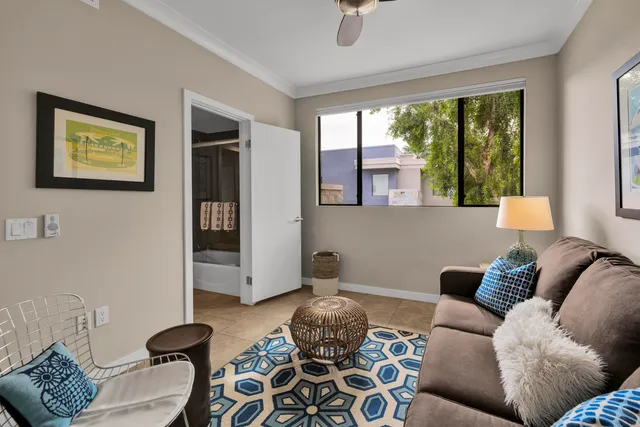 $529,000 | 1028 East Palm Canyon Drive, Unit 207, Palm Springs, CA 92264